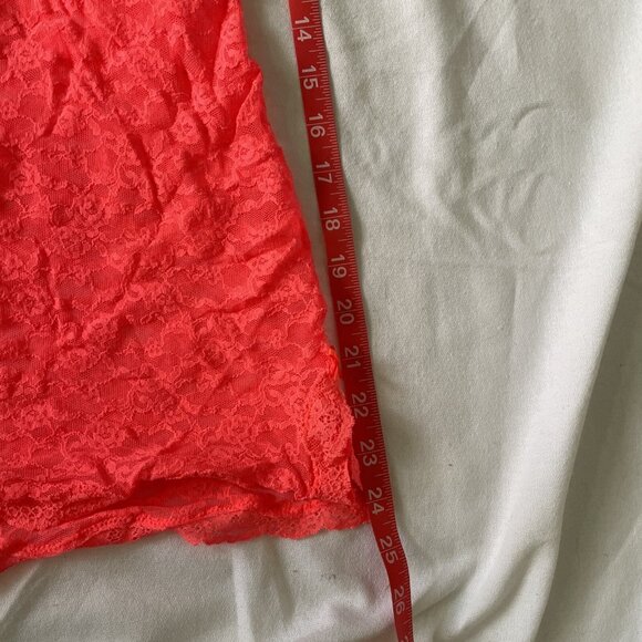 Victorias Secret Red Lace Chemise Nightgown S/P Adjustable Straps - Picture 6 of 9